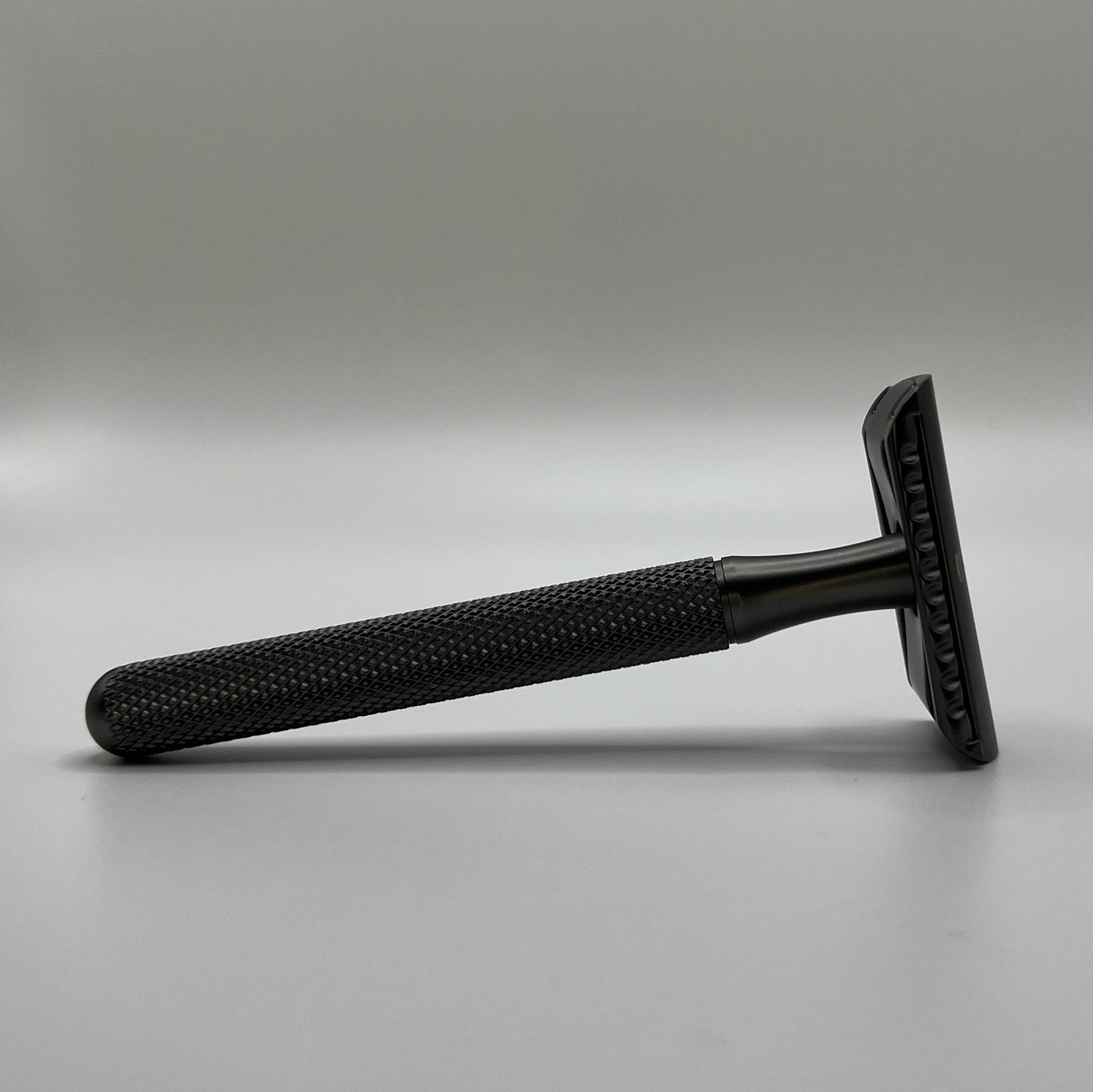 The Muck & Brass Razor